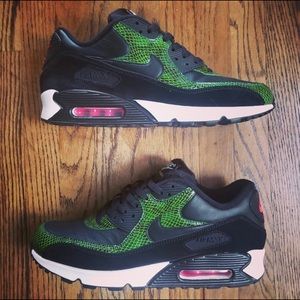 Nike Air Max 90 QS black-cyber